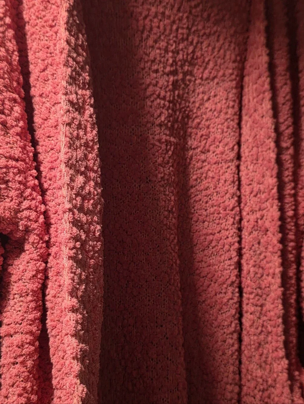 Zenana 1X Berry Fuscia Colored Cardigan Sweater w/Pockets.